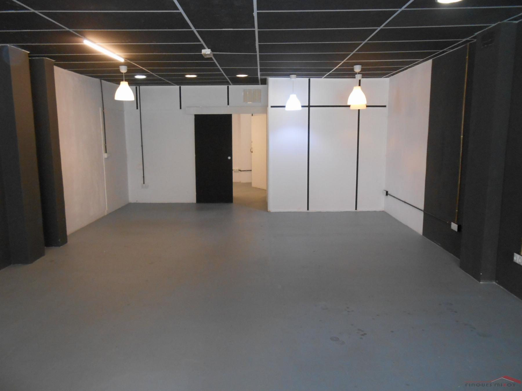 For rent of commercial in Barcelona