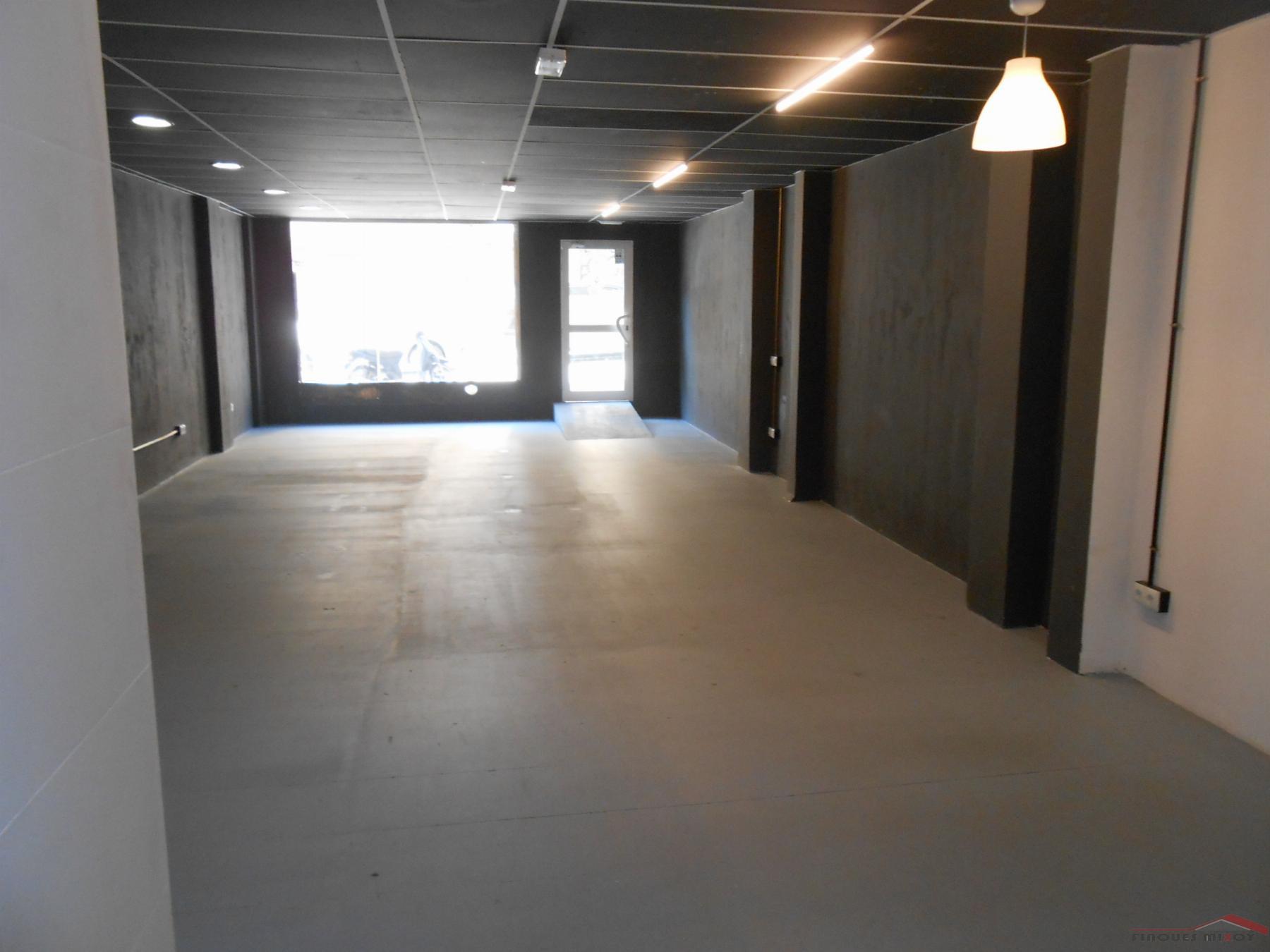 For rent of commercial in Barcelona