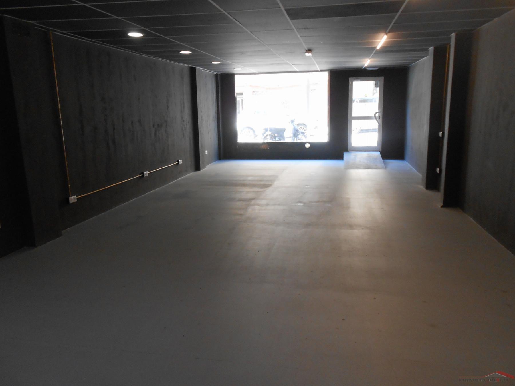 For rent of commercial in Barcelona