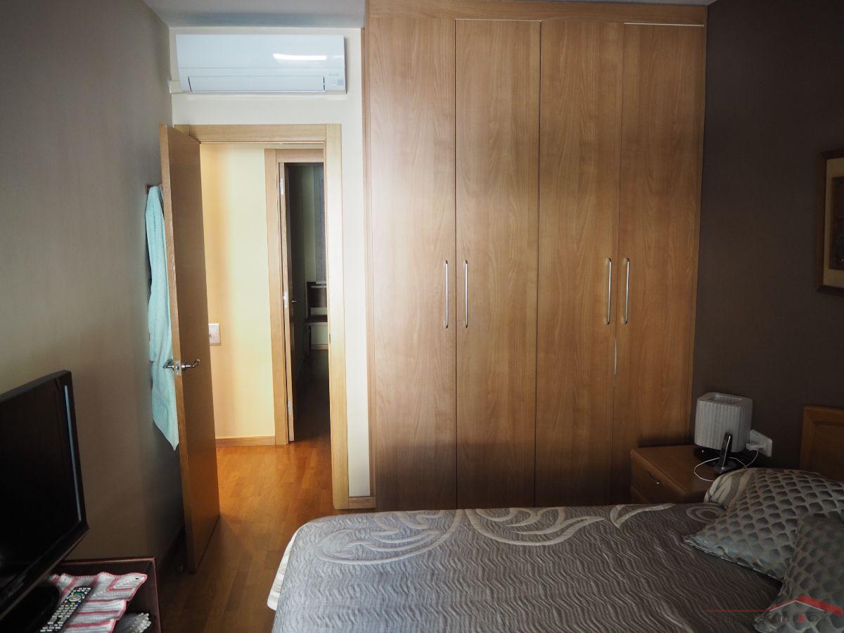 For sale of flat in Barcelona