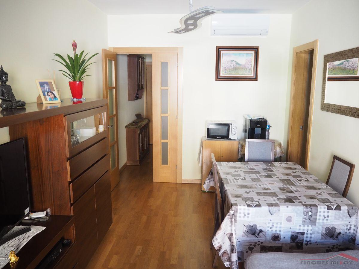 For sale of flat in Barcelona