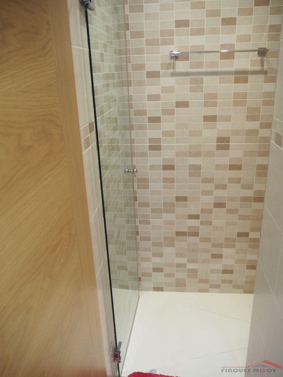 For sale of flat in Barcelona