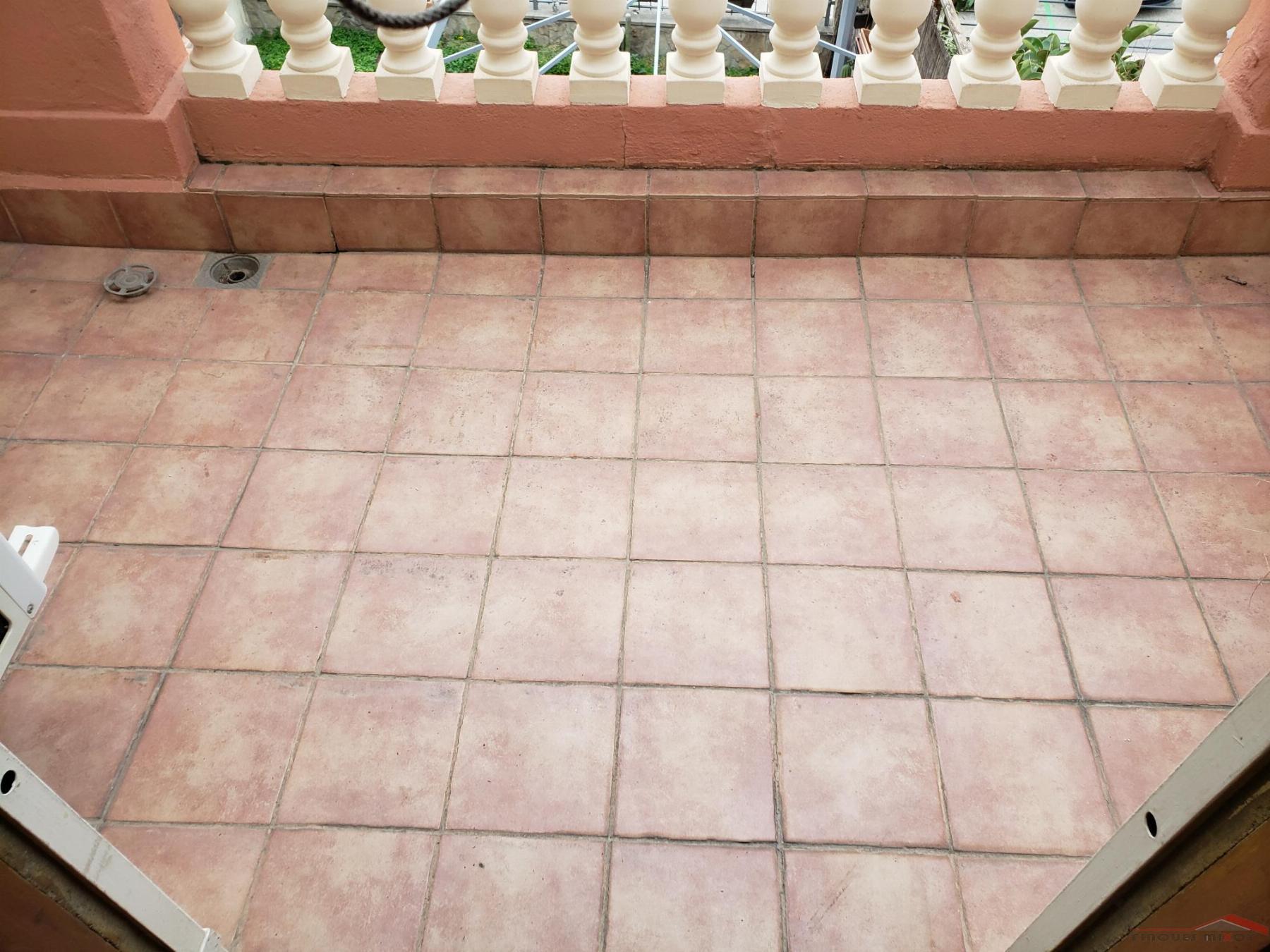 For sale of house in Barcelona