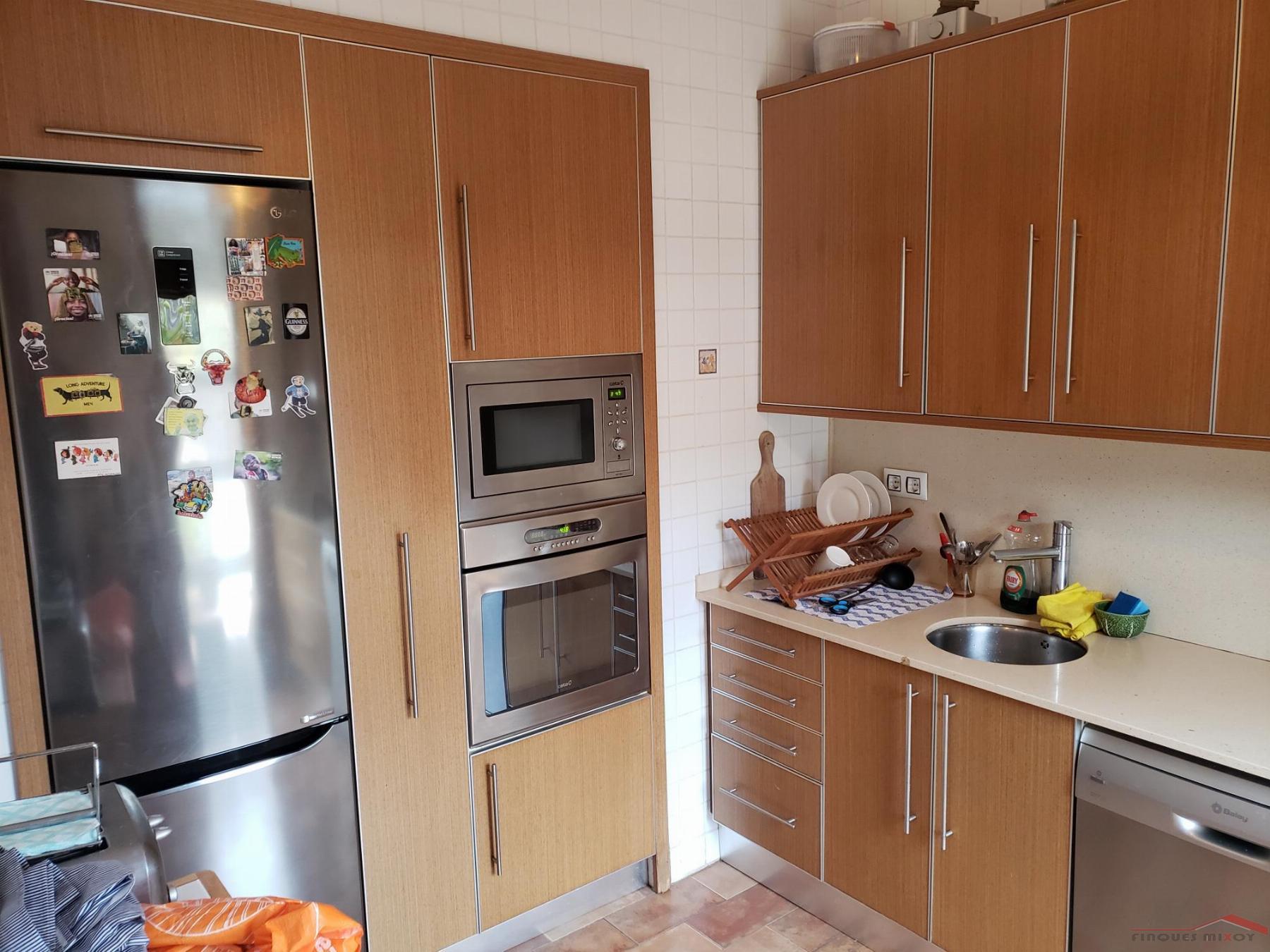 For sale of house in Barcelona