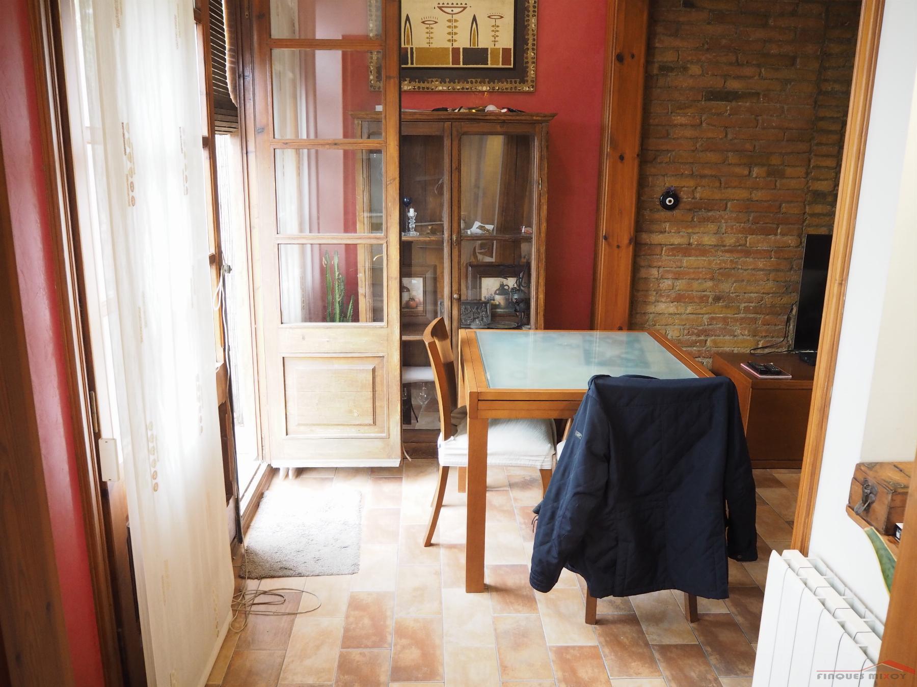 For sale of house in Barcelona