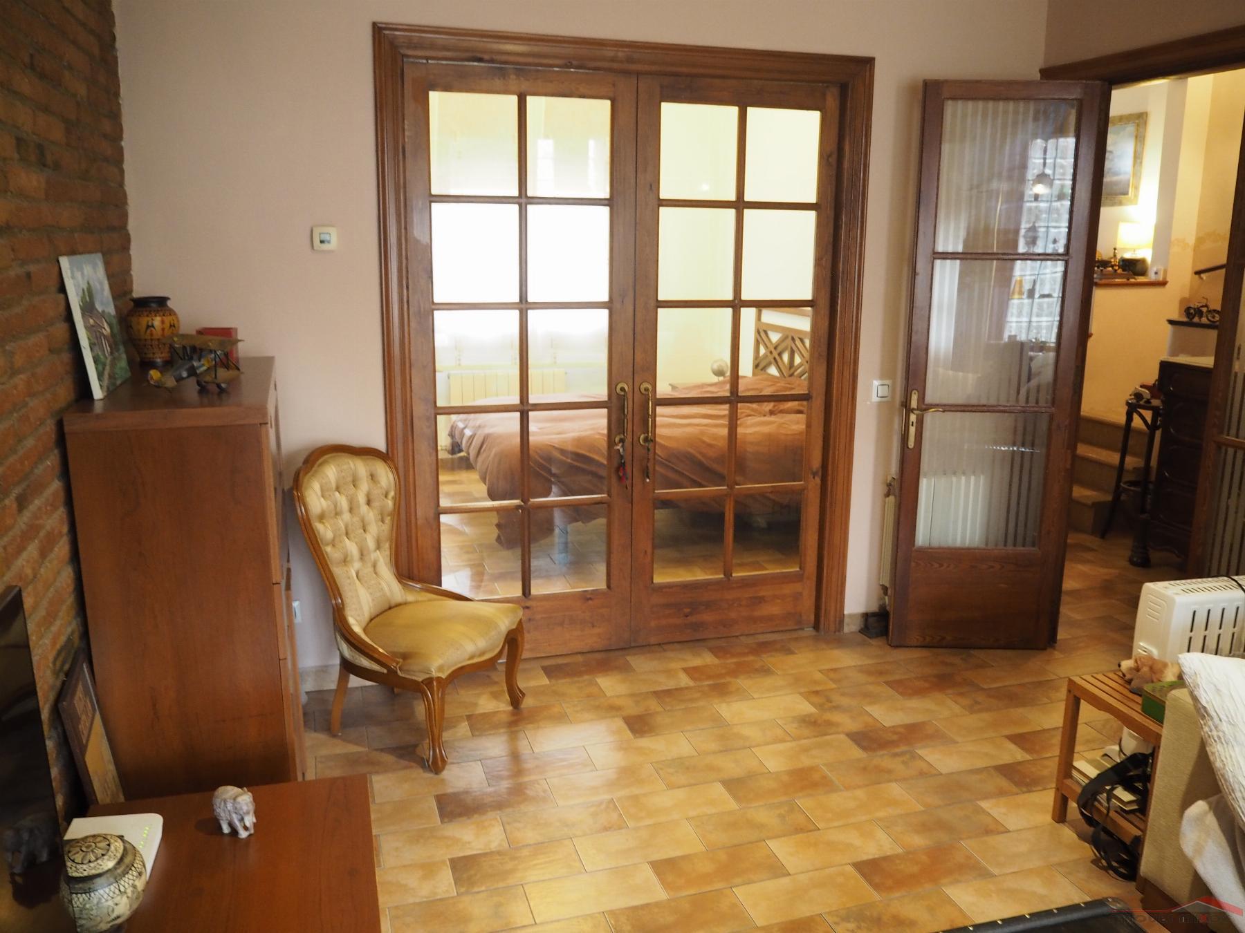 For sale of house in Barcelona