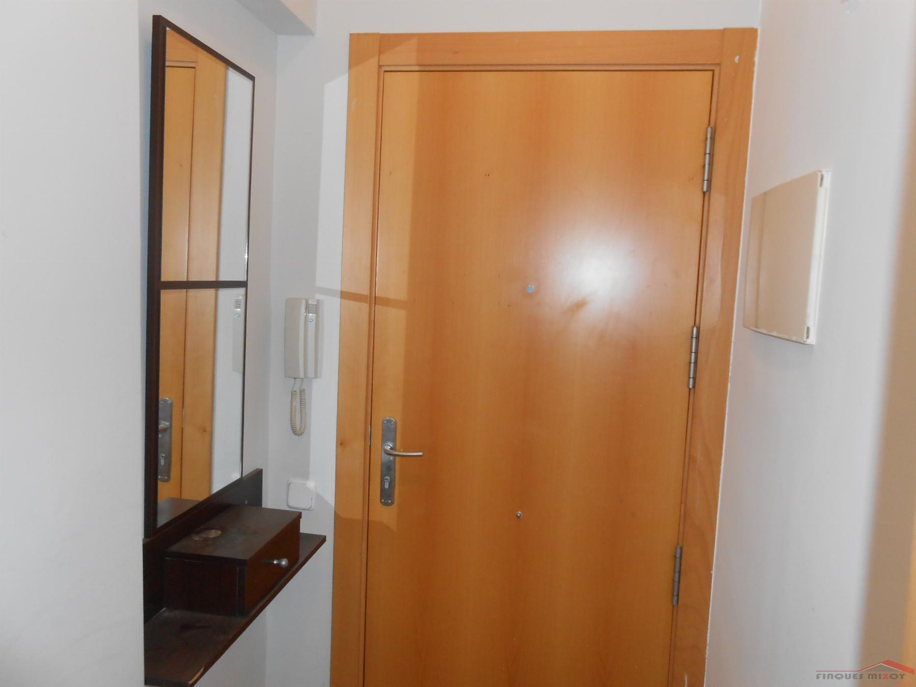 For sale of flat in Barcelona