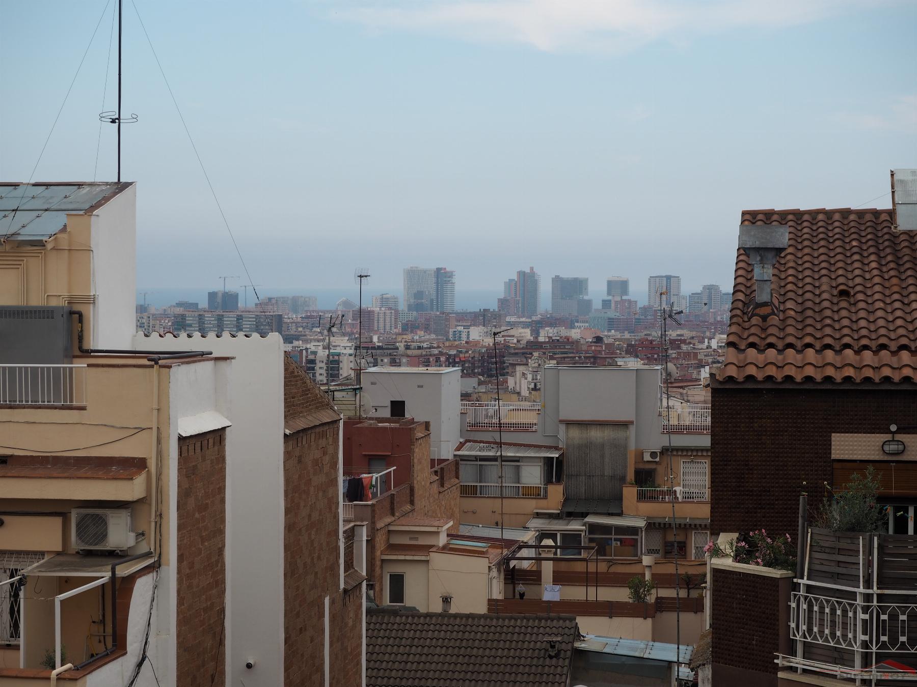 For rent of duplex in Barcelona