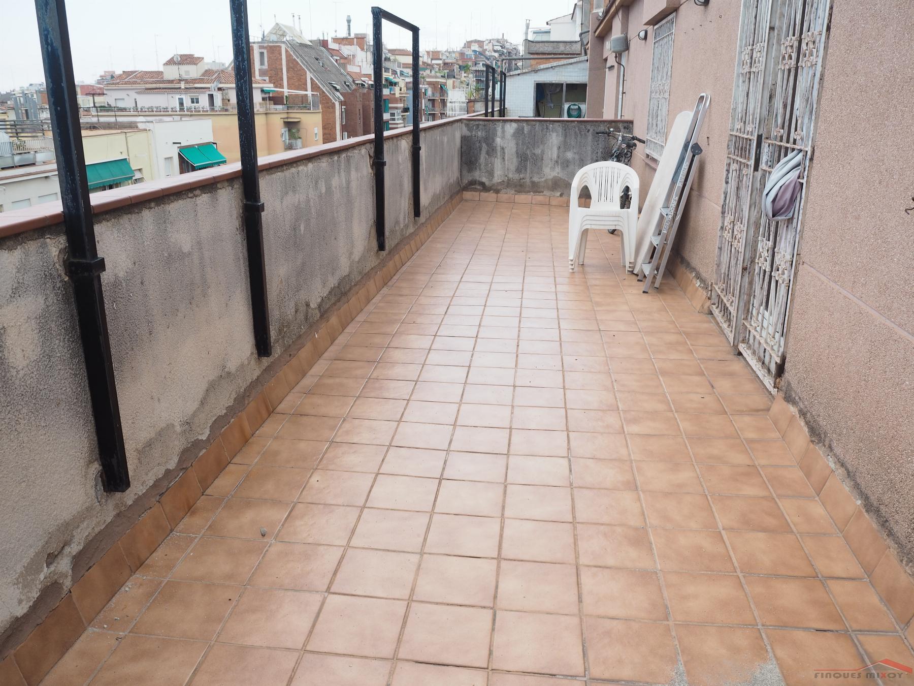 For rent of duplex in Barcelona
