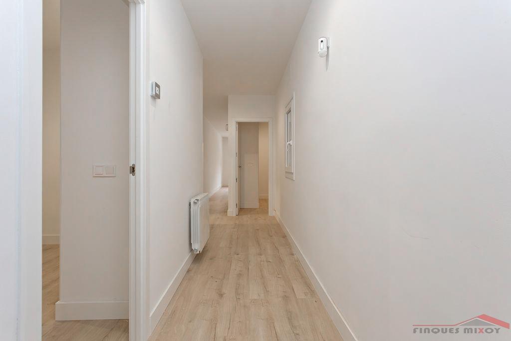 For sale of flat in Barcelona
