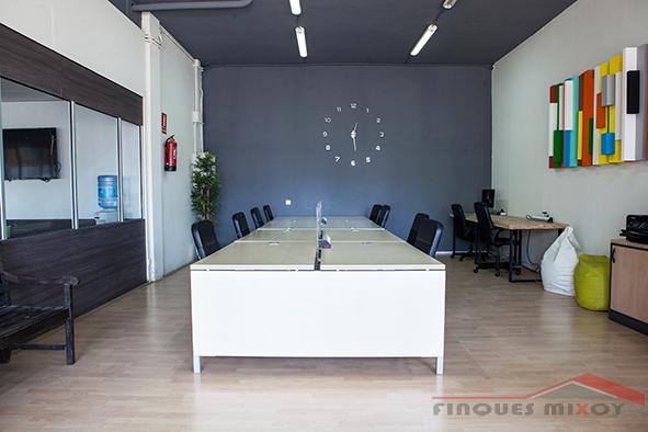 For rent of office in Barcelona