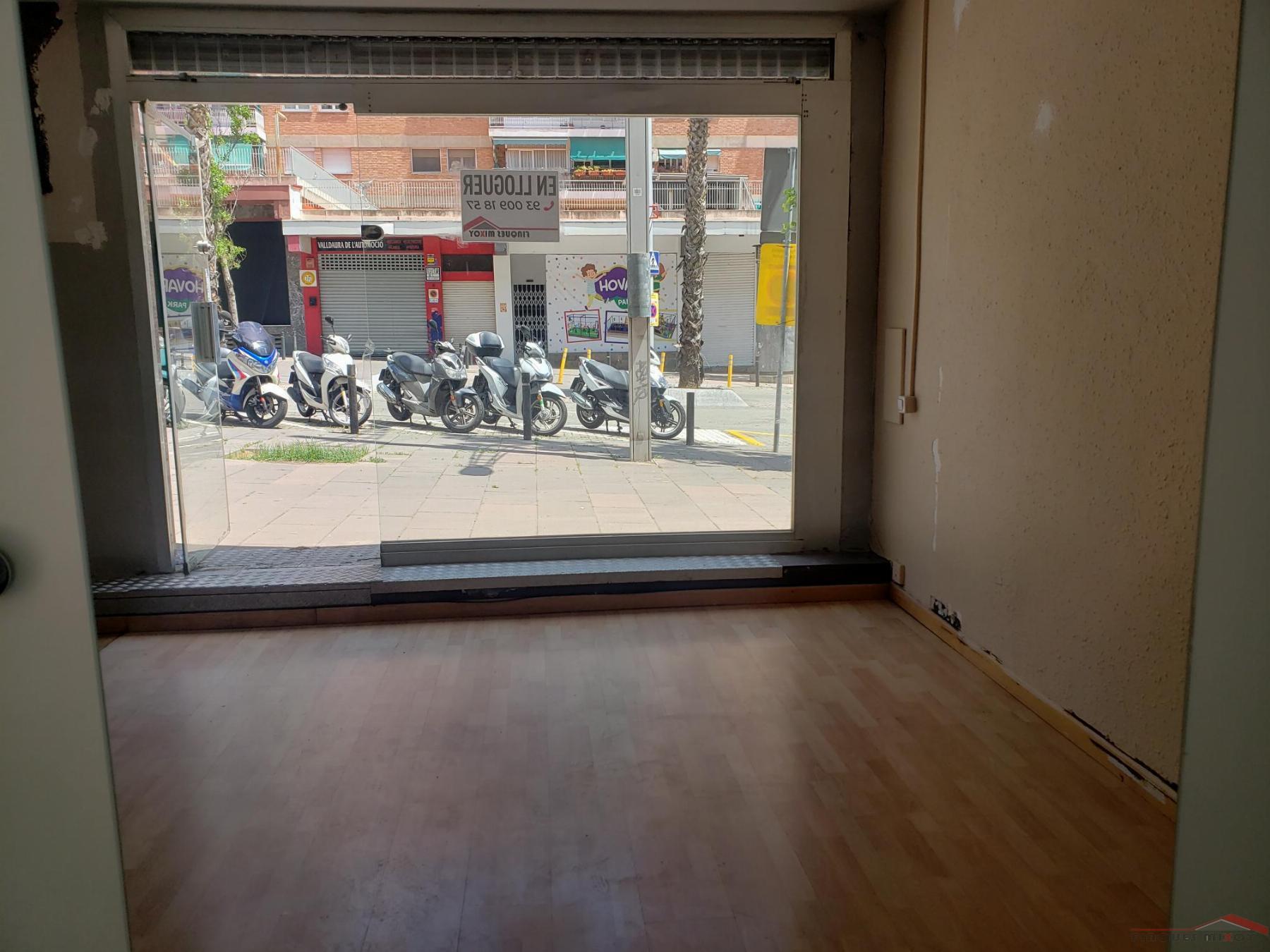 Venta de local comercial en Barcelona