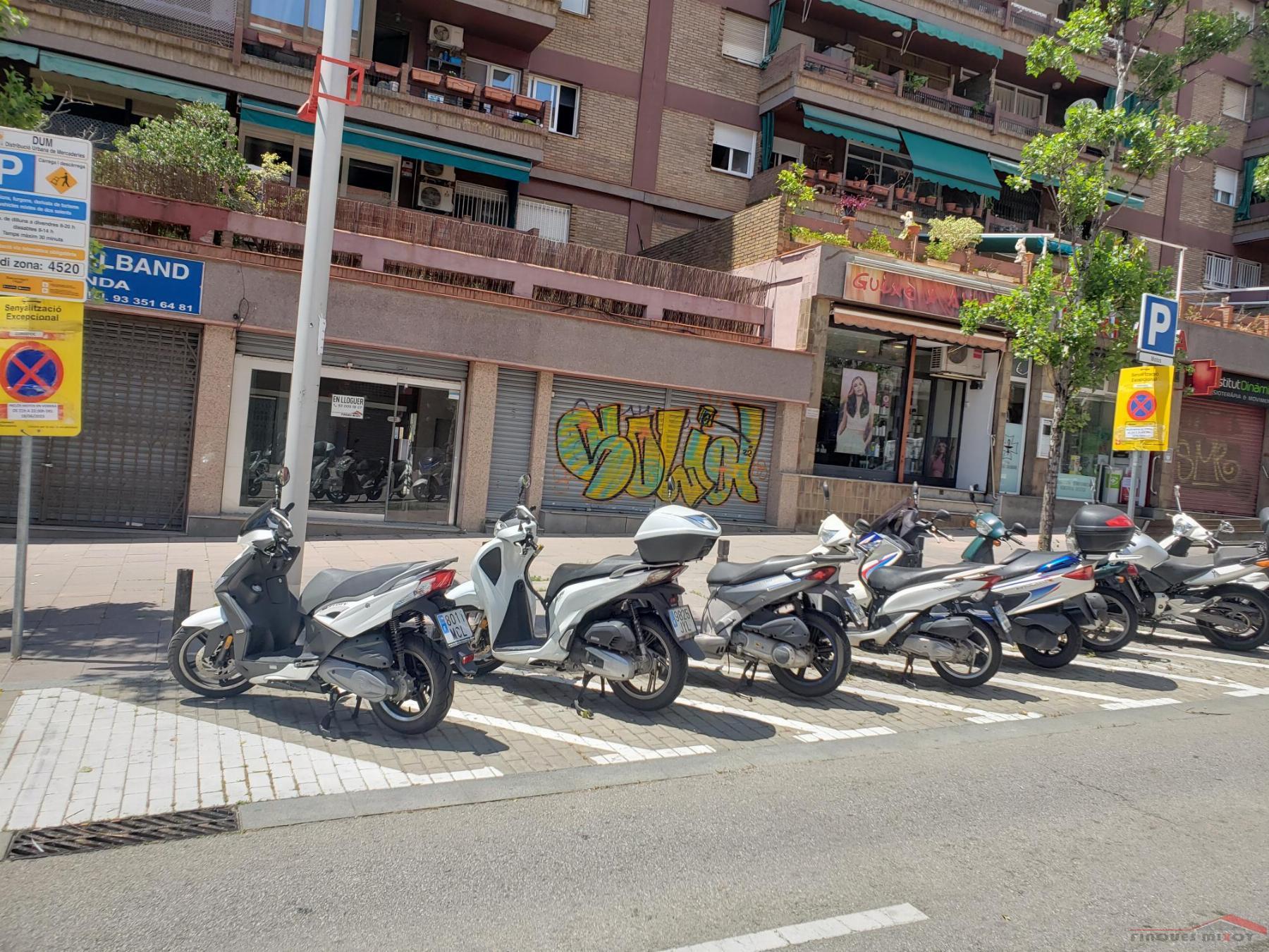 Venta de local comercial en Barcelona