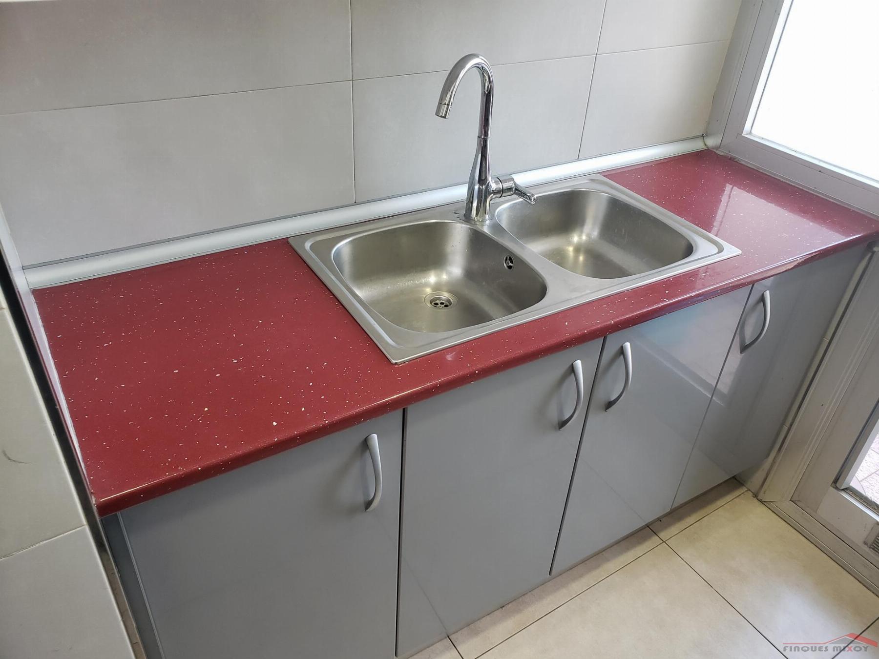 For sale of penthouse in Barcelona