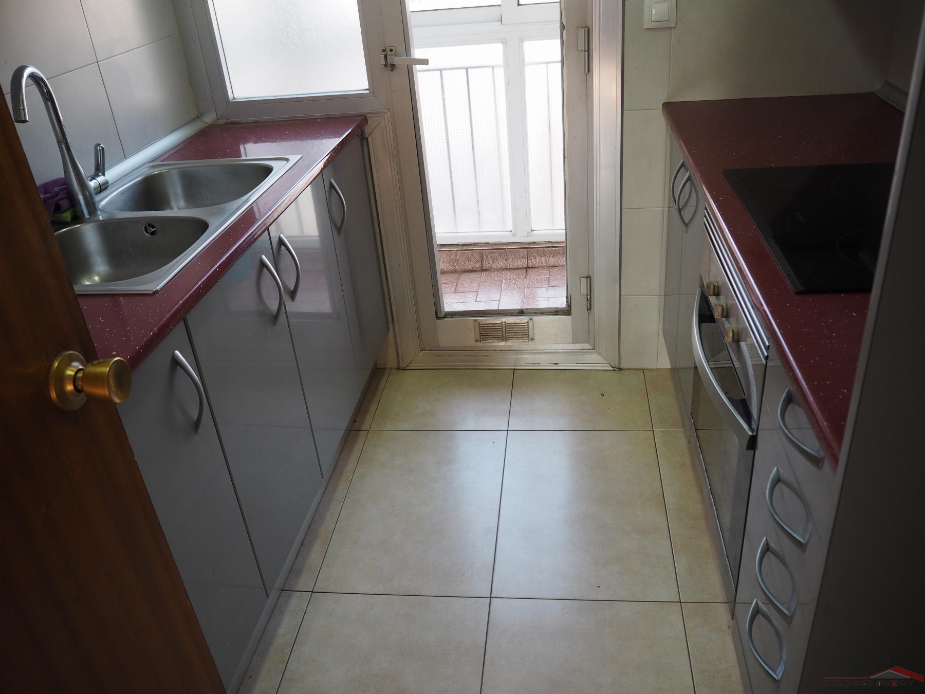 For sale of penthouse in Barcelona