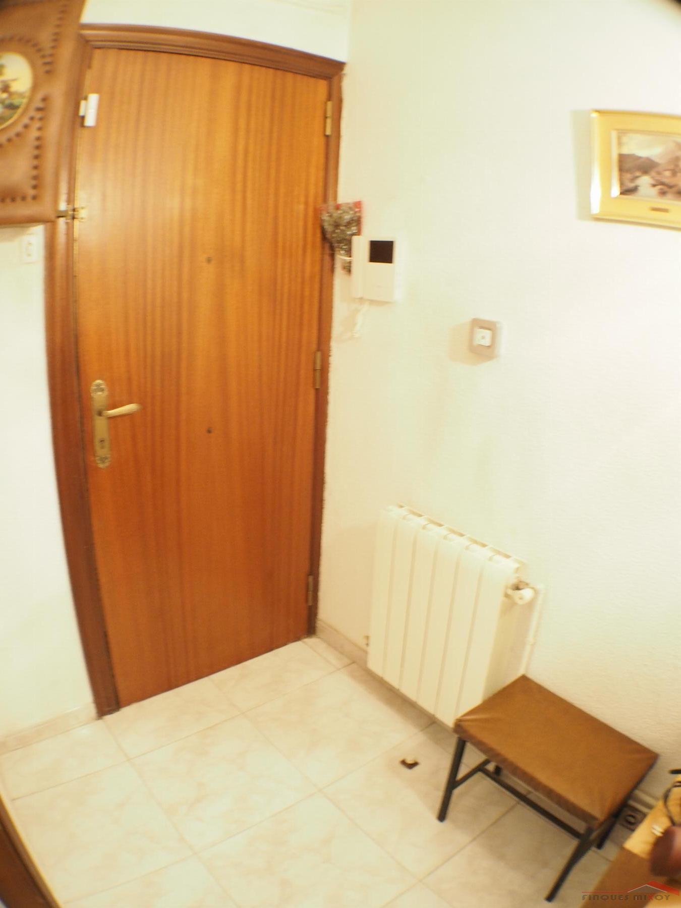 For sale of flat in Barcelona