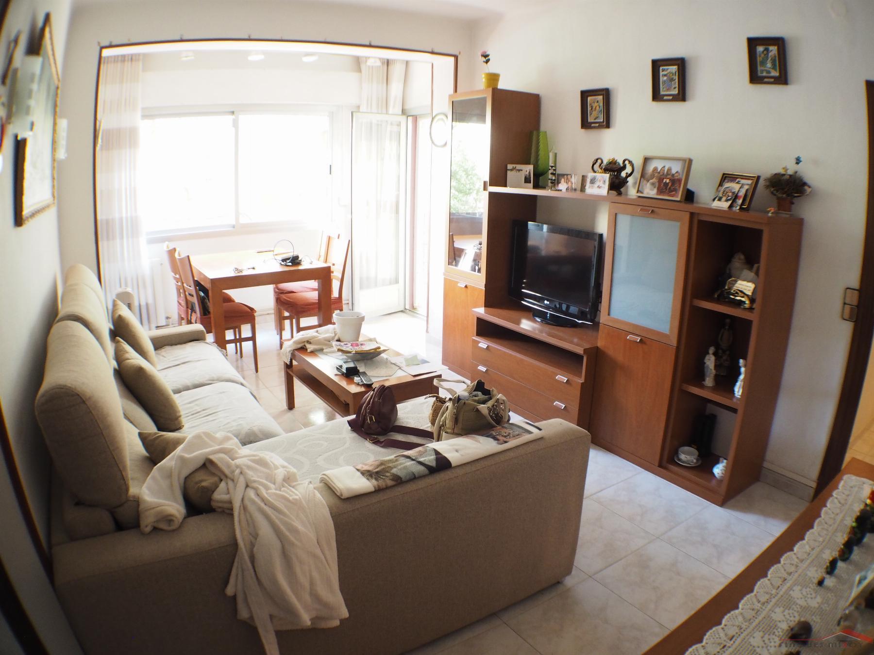 For sale of flat in Barcelona