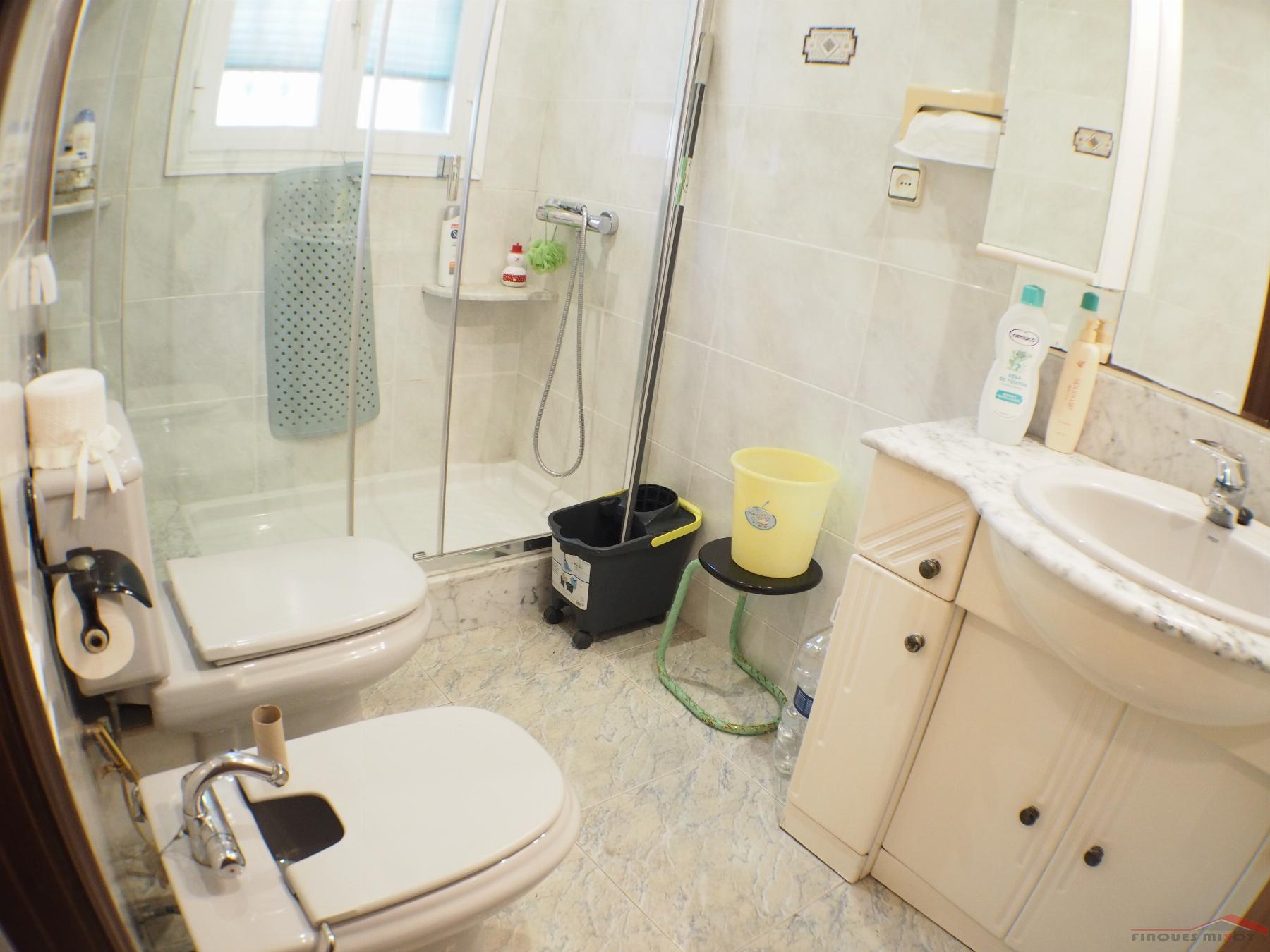 For sale of flat in Barcelona