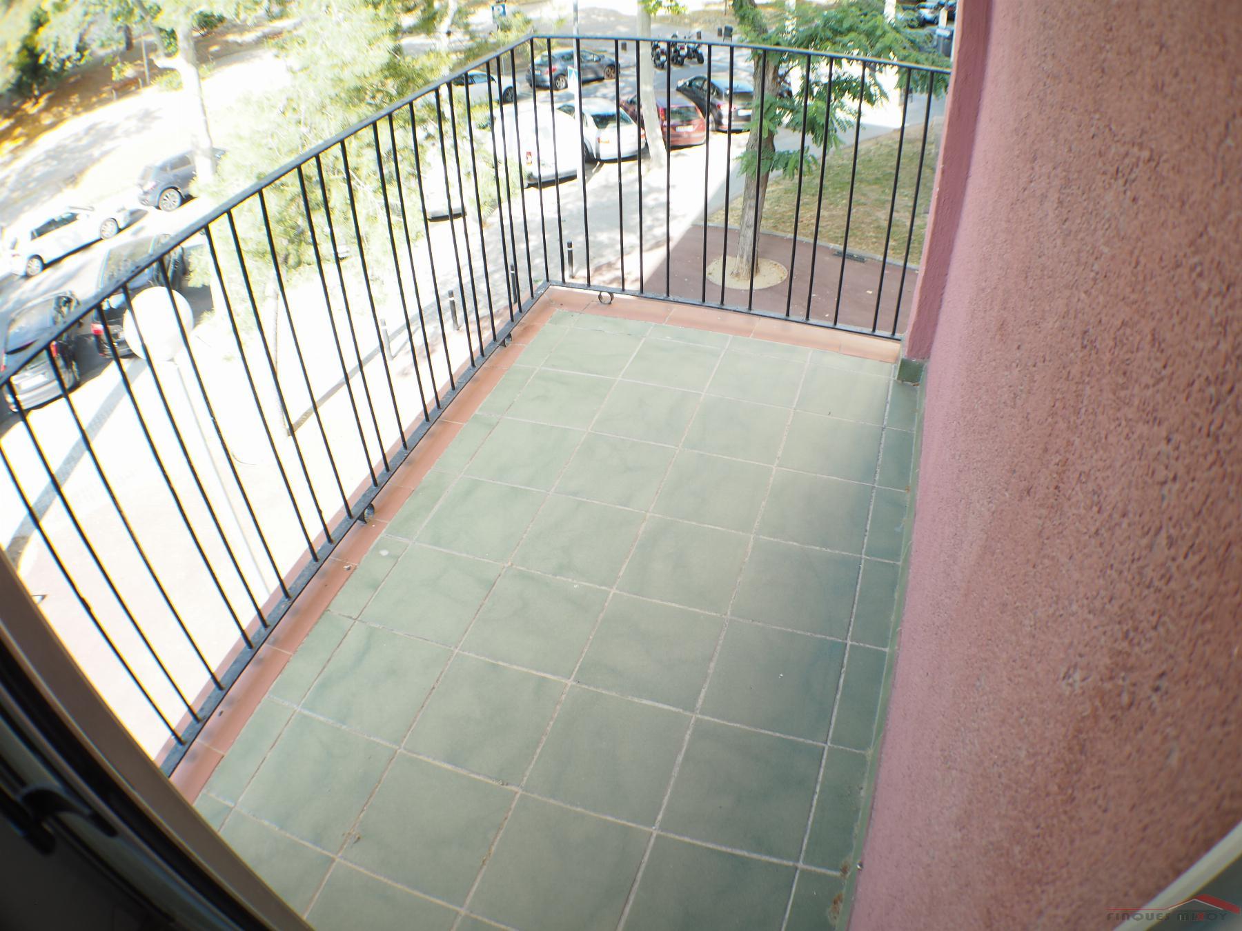 For sale of flat in Barcelona