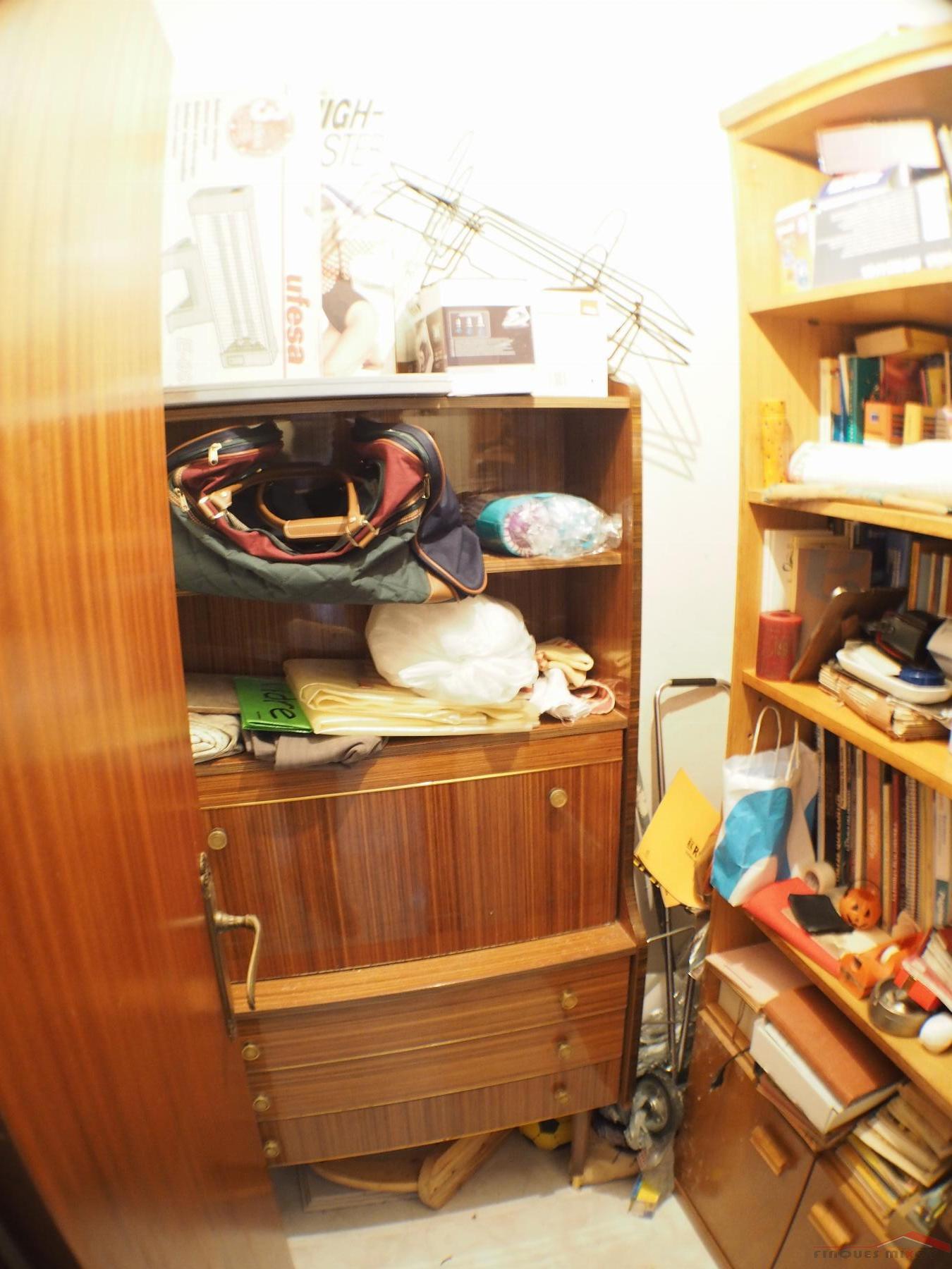 For sale of flat in Barcelona