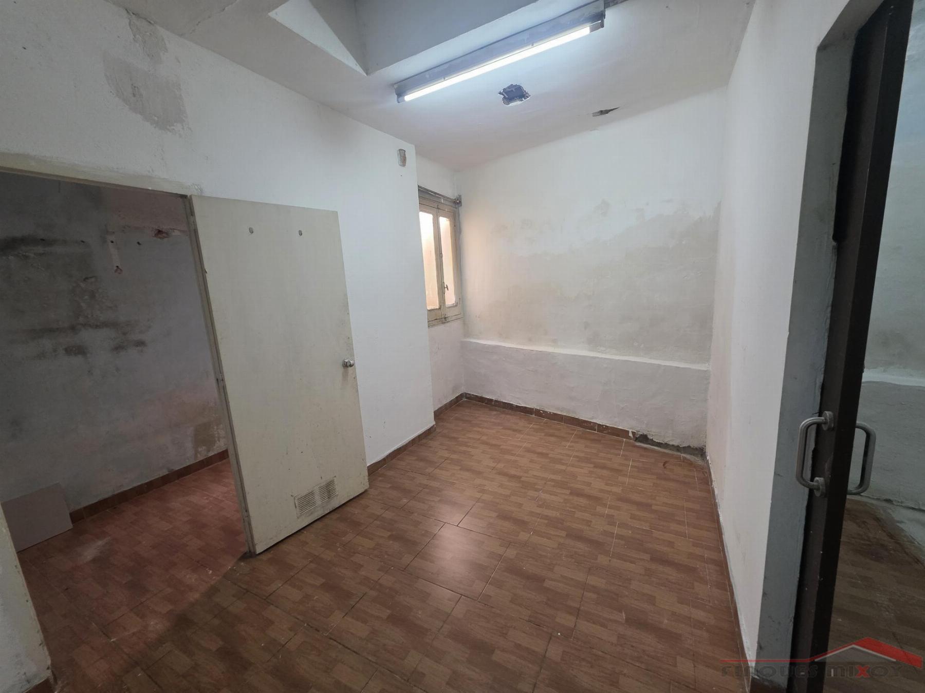 Venta de local en Barcelona
