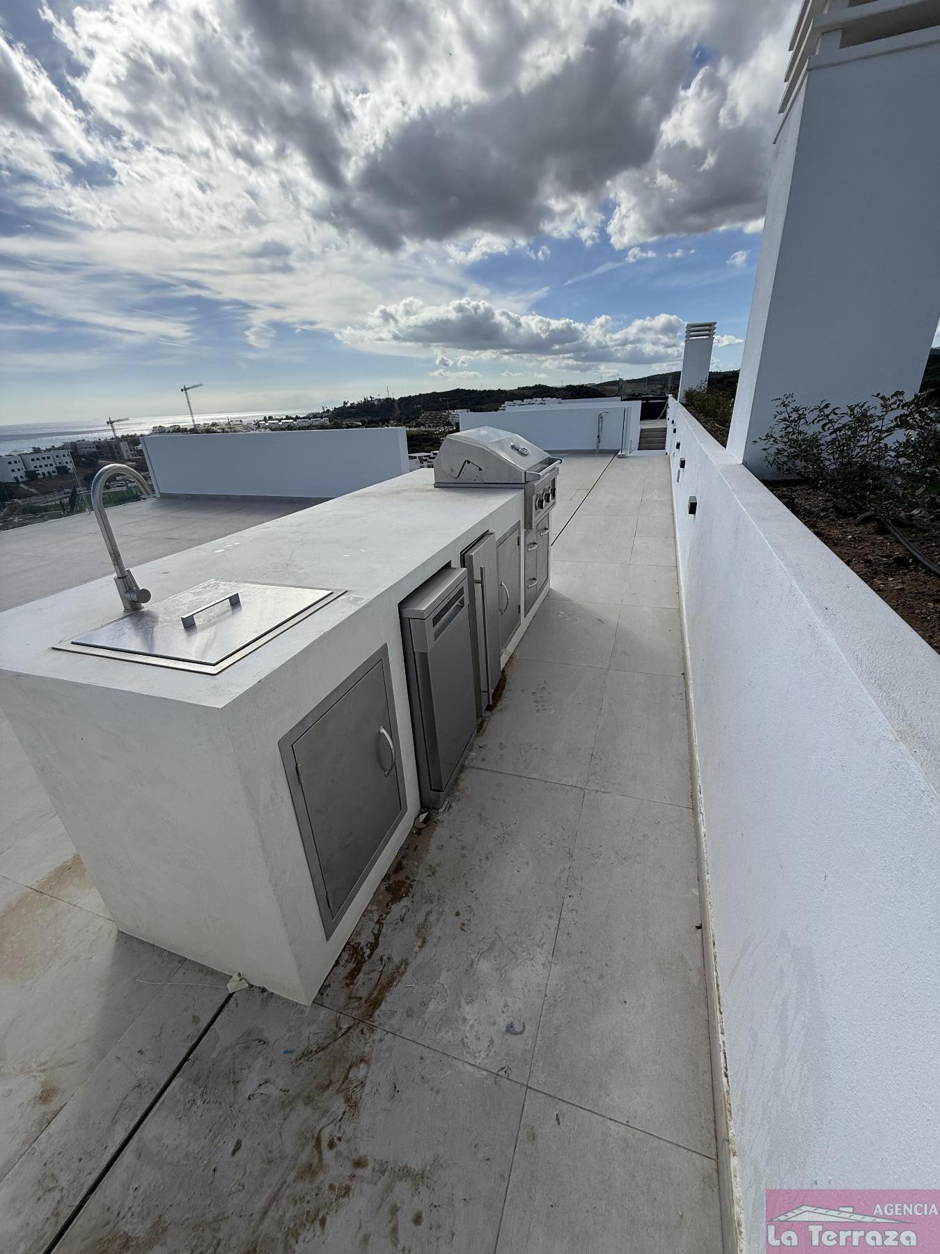 Venta de Ático en Estepona