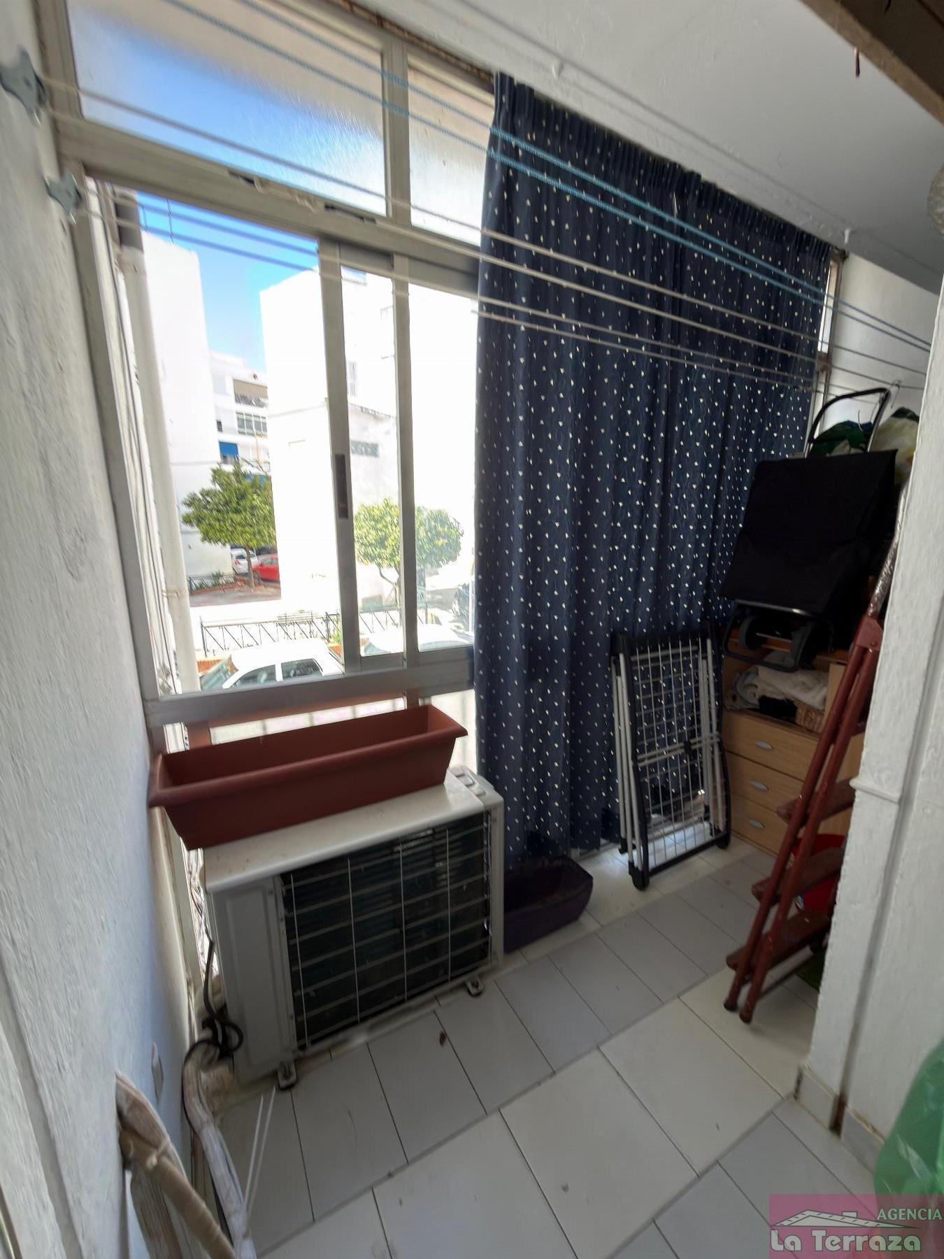 Venta de piso en Estepona