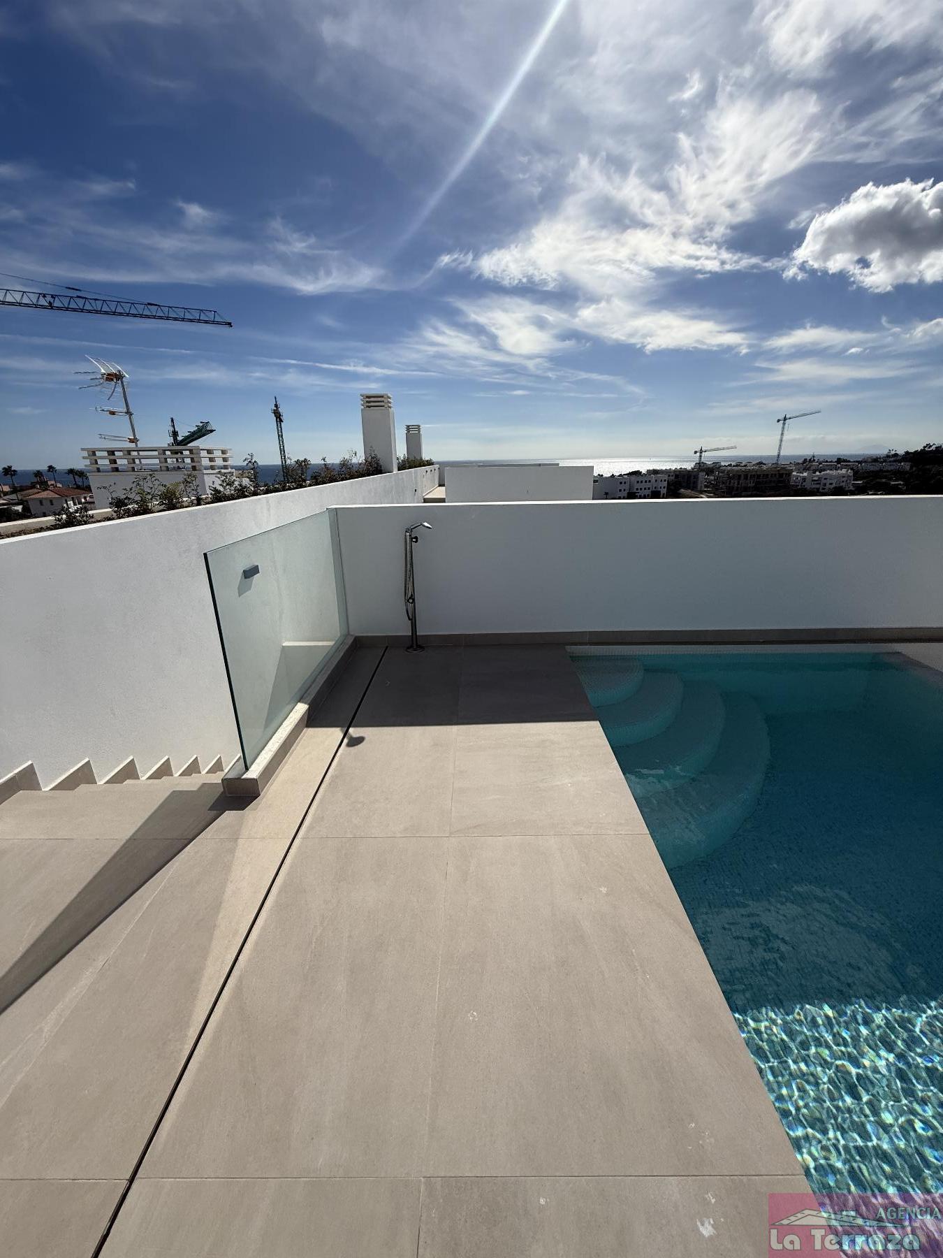 Venta de Ático en Estepona