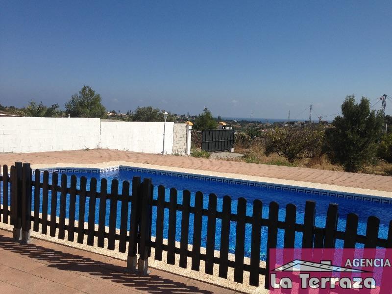 Venta de chalet en Estepona