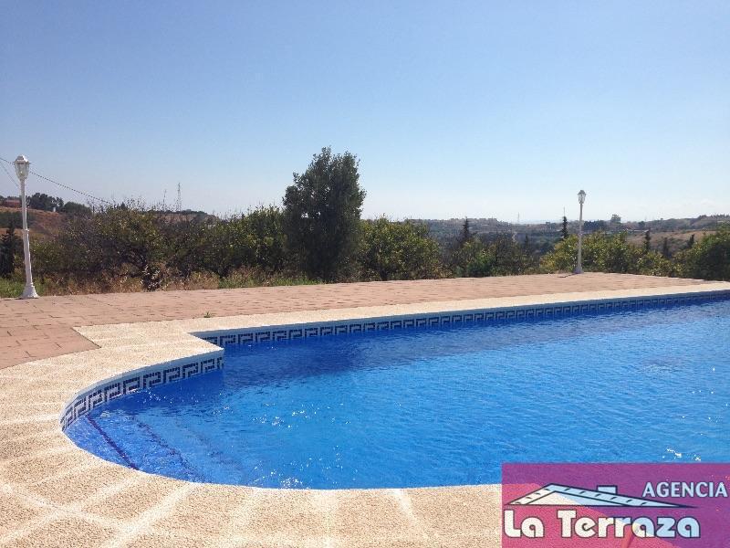 Venta de chalet en Estepona