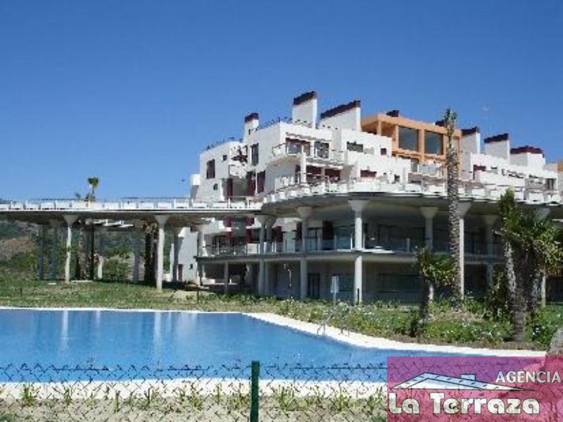 Myynti
 from
 pieni huvila
 sisään

 Estepona