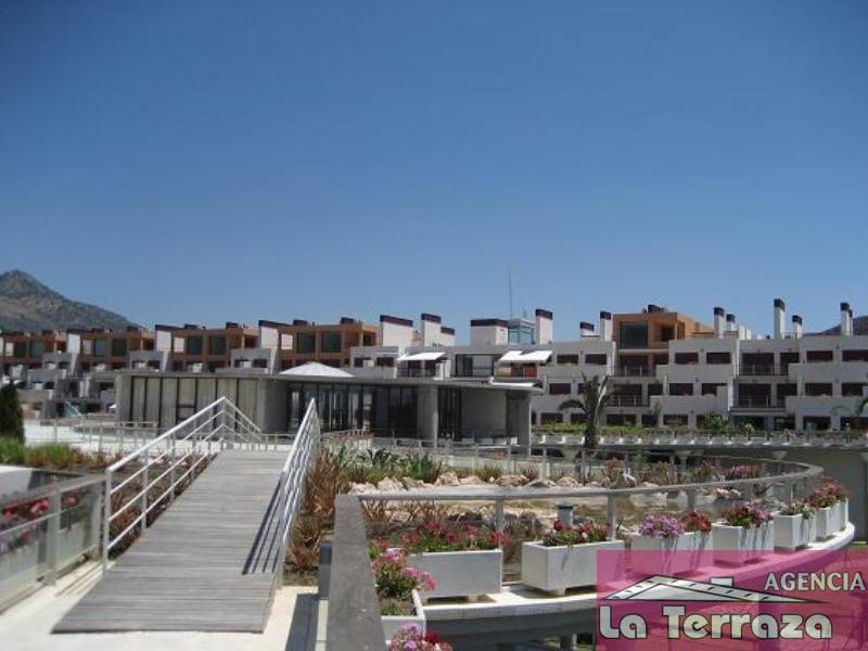 Zu verkaufen von chalet in
 Estepona