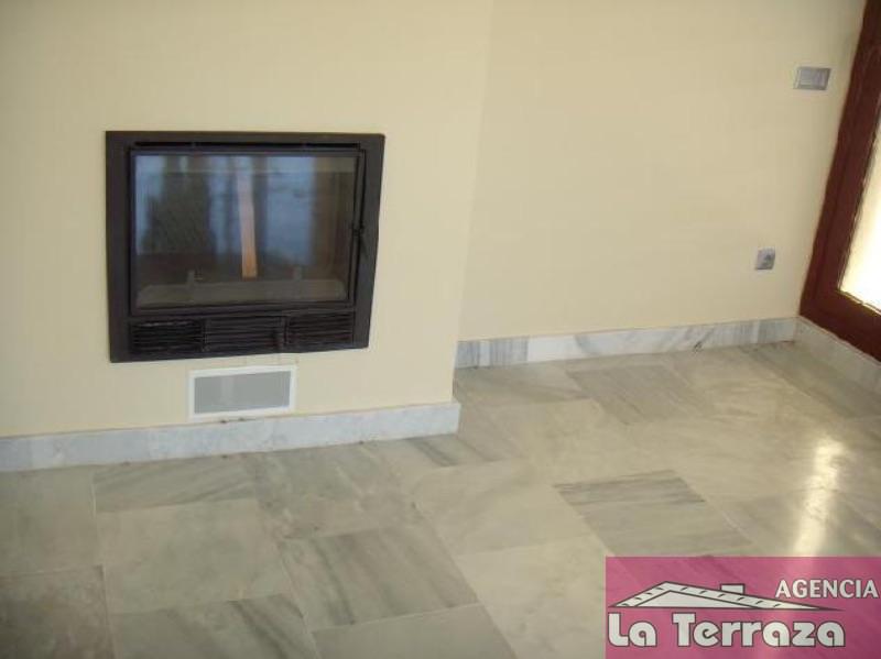 Zu verkaufen von chalet in
 Estepona