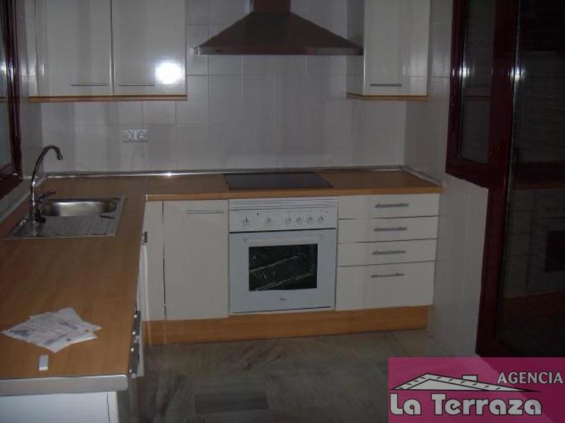 Zu verkaufen von chalet in
 Estepona