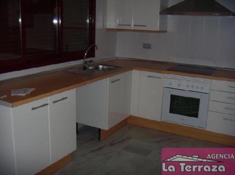 Zu verkaufen von chalet in
 Estepona