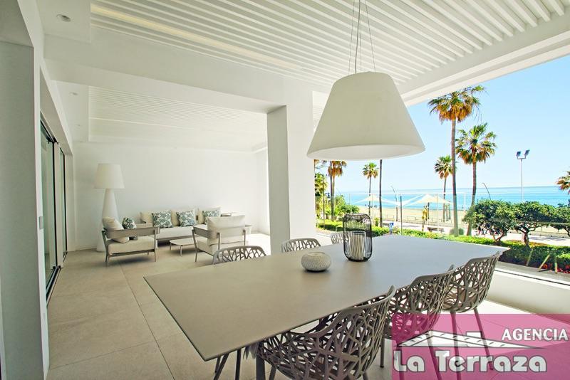 For sale of flat in Estepona