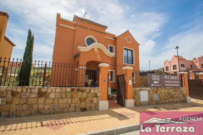 Köp av hus i Estepona