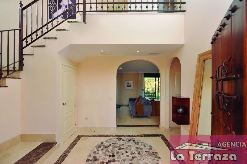 Venta de casa en Estepona