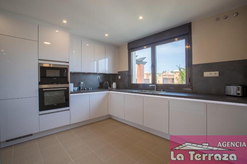 For sale of house in Estepona