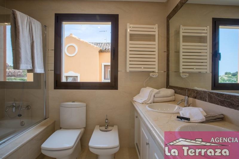 Venta de casa en Estepona