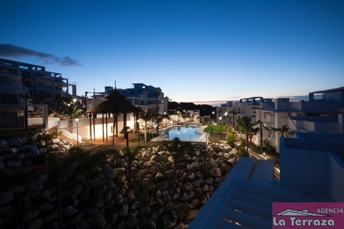 For sale of apartment in Estepona