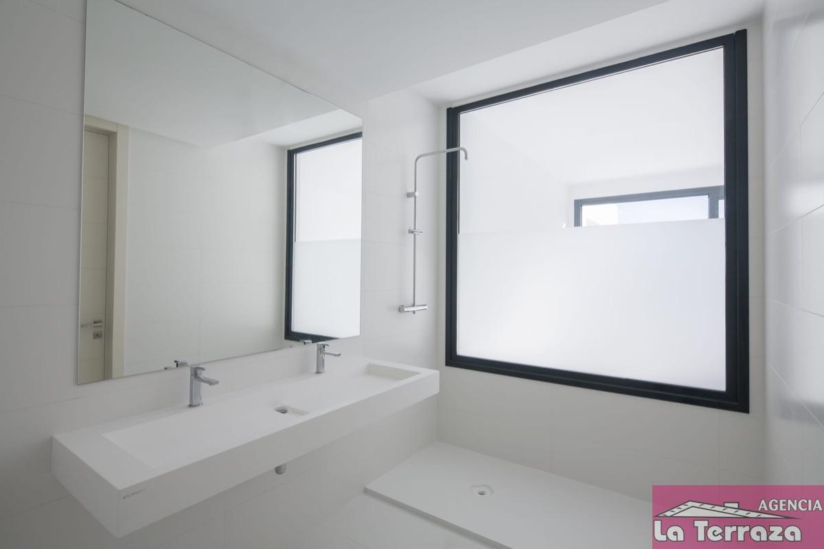For sale of apartment in Estepona