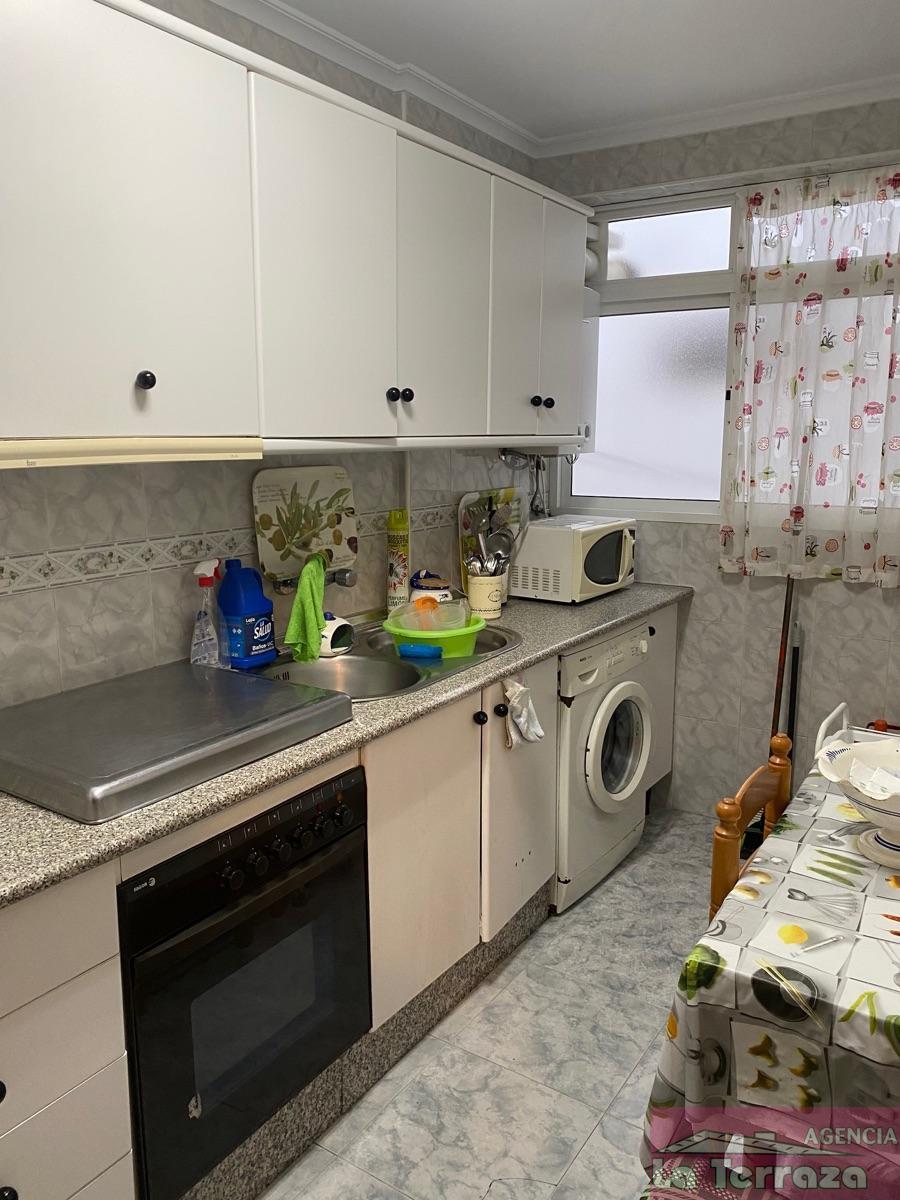 Venta de piso en Estepona