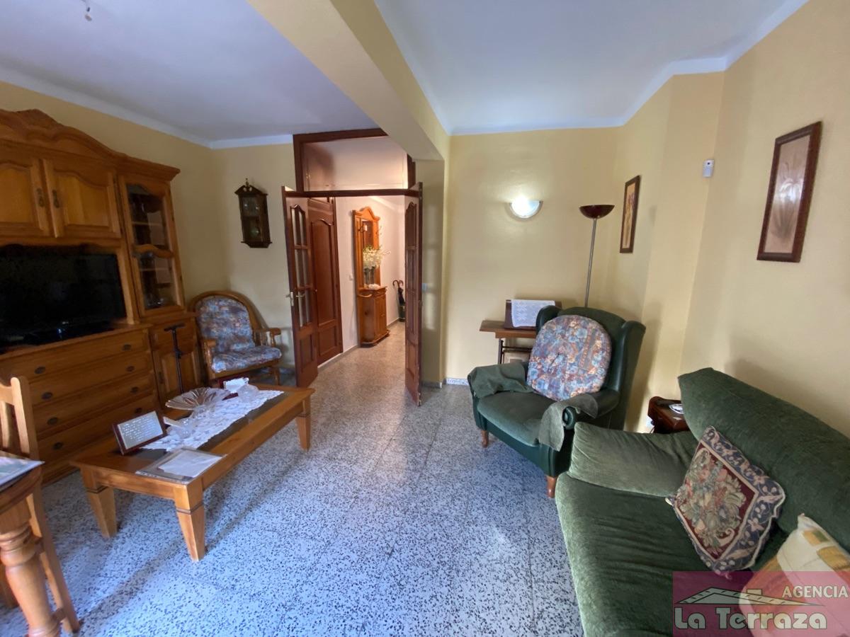 Venta de piso en Estepona