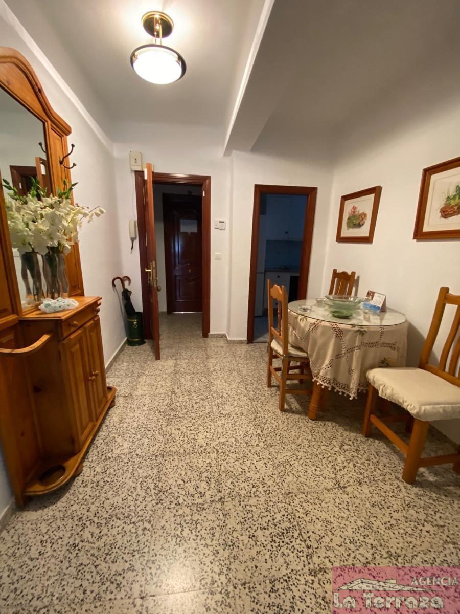 Venta de piso en Estepona