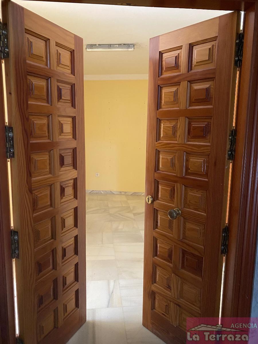 Alquiler de oficina en Estepona