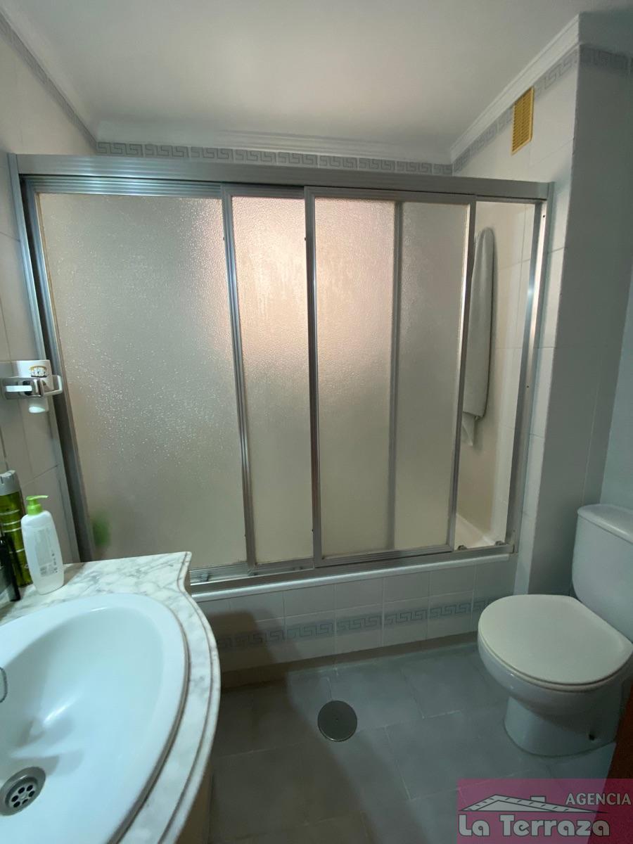 Venta de piso en Estepona