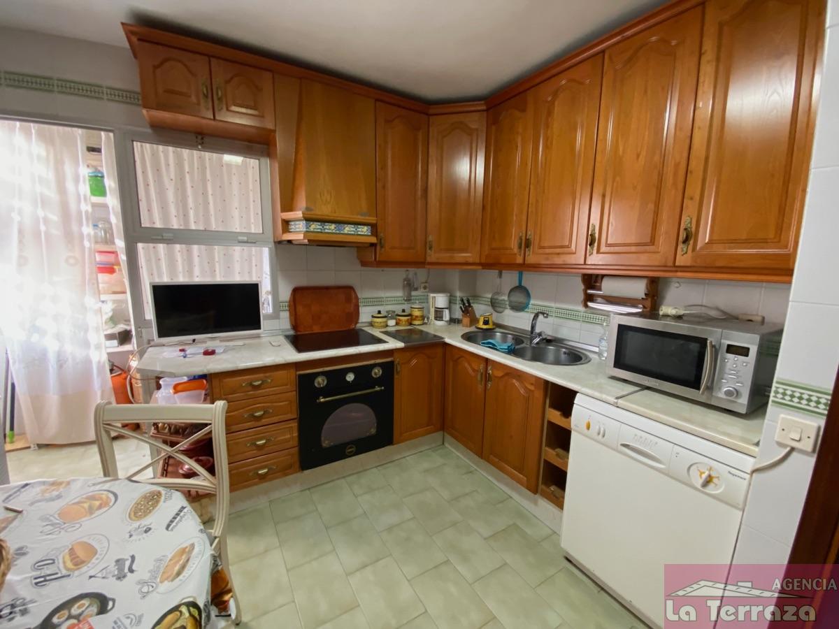 Venta de piso en Estepona