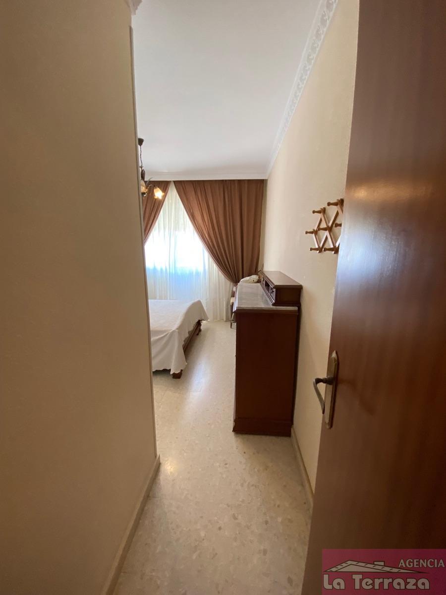 Venta de piso en Estepona