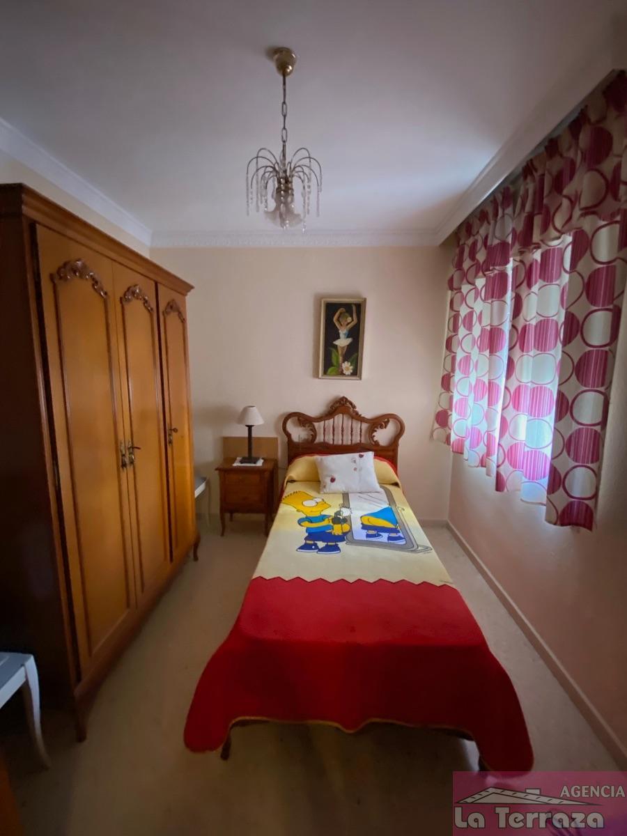 Venta de piso en Estepona